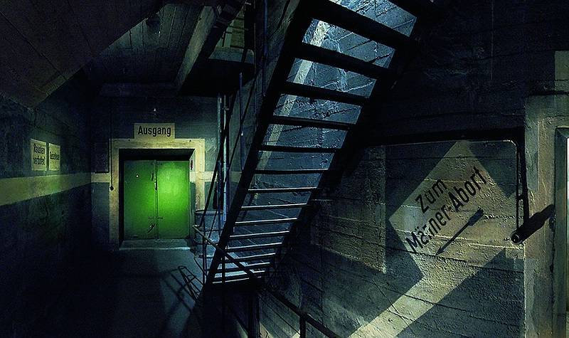 Berliner Unterwelten e_V_.jpg - Bij station Gesundbrunnen is een heel complex van bunkers gebouwd waar mensen konden schuilen tijdens de bombardementen in de tweede wereldoorlog.